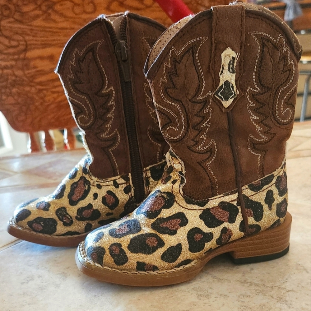 Girls Roper Boots Size 5